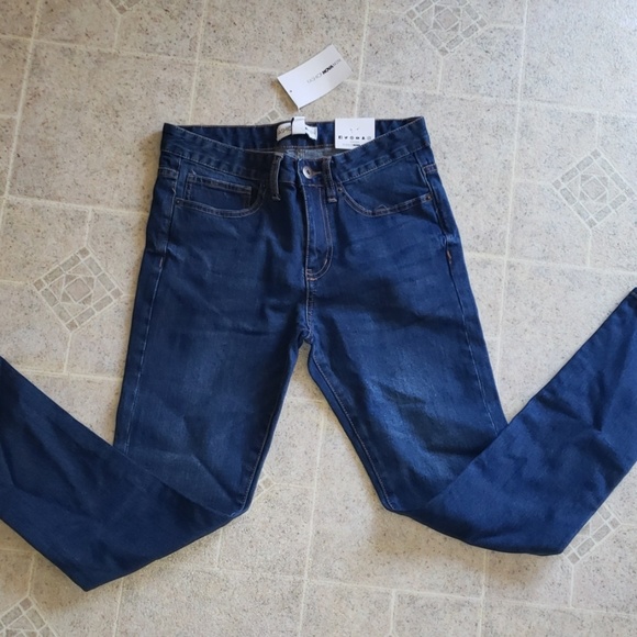 - Fashion Nova Man Jeans NWT DENIMS size 29 - Picture 1 of 6